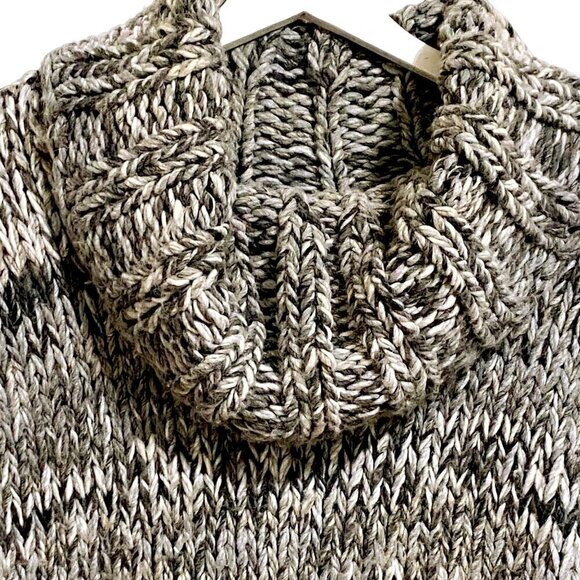Land's End chunky knit marled cowl neck sweater, Size M - Picture 3 of 8